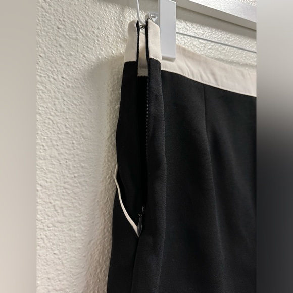 Lush Casual Mini Shorts Side Zipper Lightweight Colorblock Black Medium - Picture 7 of 8